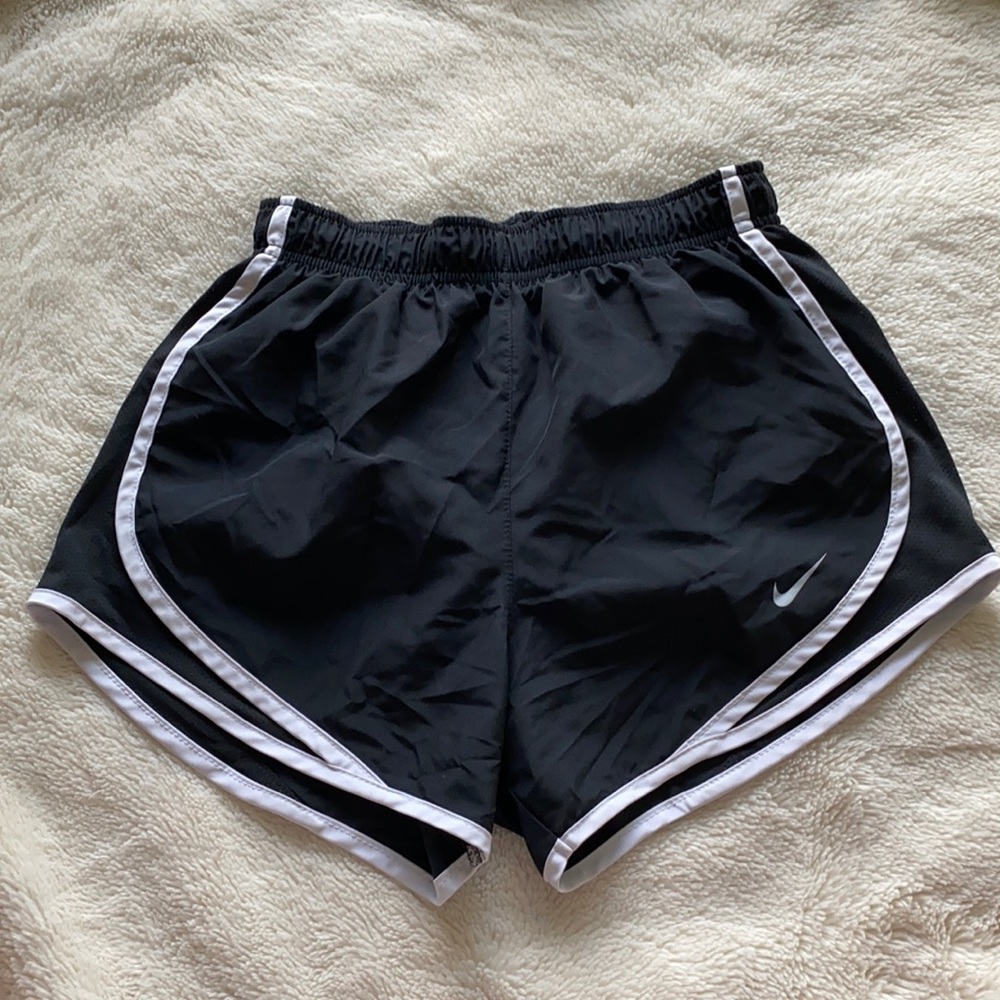 Like new Nike tempo running shorts